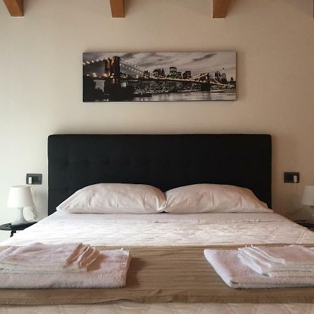 Casa Stefania Leilighet Mandello del Lario Eksteriør bilde