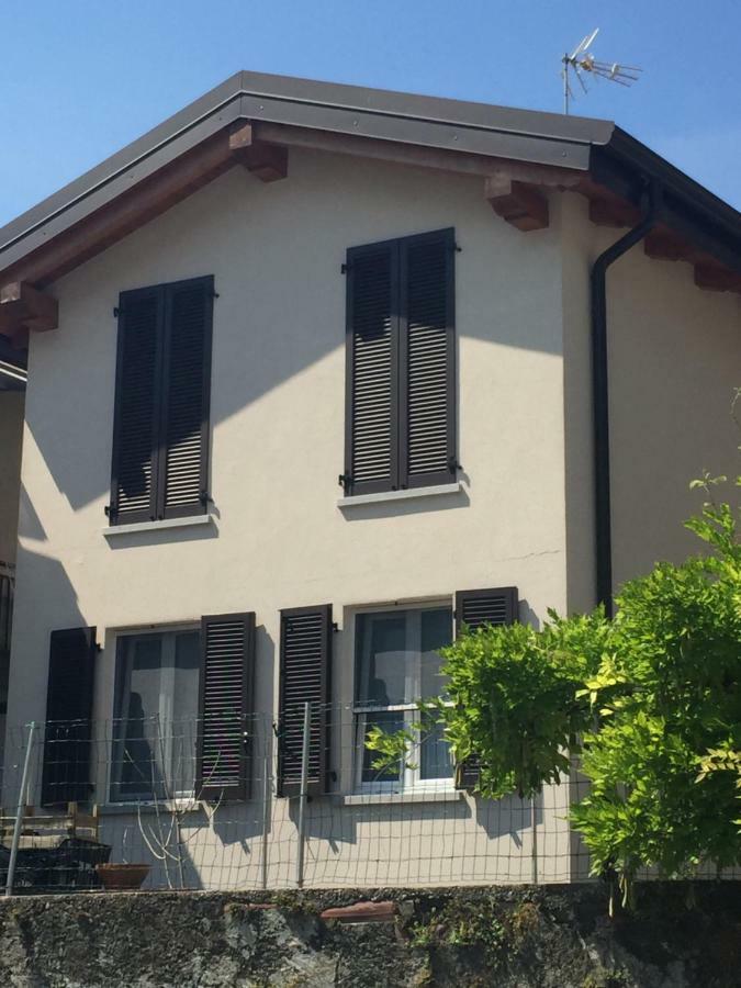 Casa Stefania Leilighet Mandello del Lario Eksteriør bilde